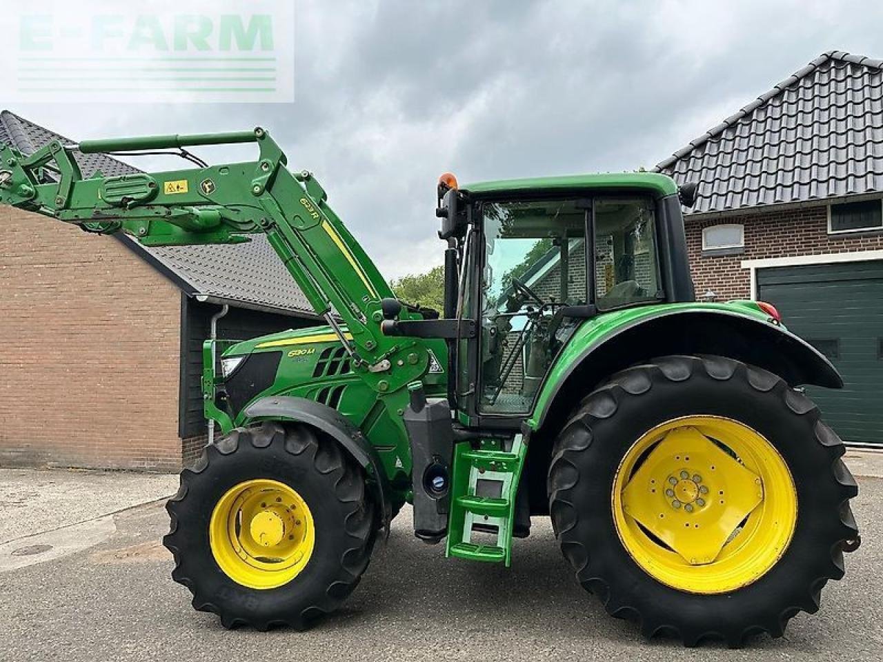 Traktor typu John Deere 6130m command quad+frontlader 623r, Gebrauchtmaschine v PS LEMELE (Obrázek 2)