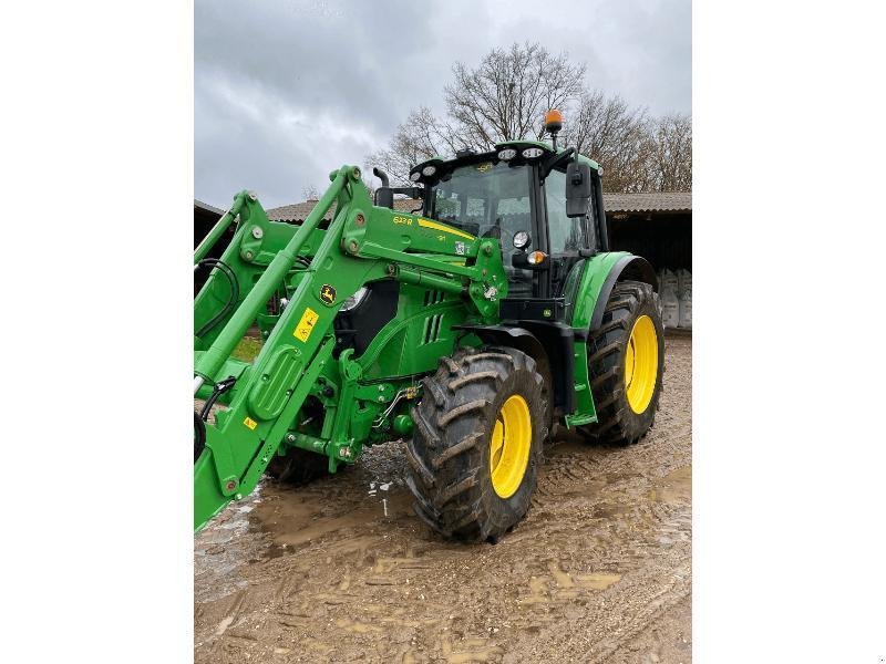 Traktor типа John Deere 6130M, Gebrauchtmaschine в SAINT-GERMAIN DU PUY (Фотография 1)