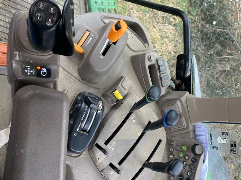 Traktor za tip John Deere 6130M, Gebrauchtmaschine u COULVAIN