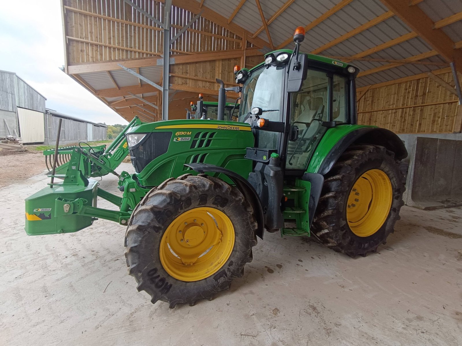 Traktor типа John Deere 6130M, Gebrauchtmaschine в Le Horps (Фотография 3)