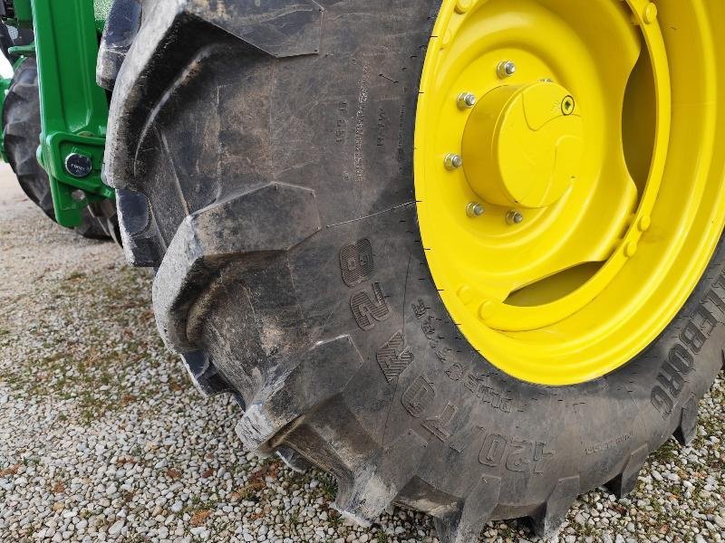 Traktor tip John Deere 6130M, Gebrauchtmaschine in CHAUMESNIL (Poză 8)