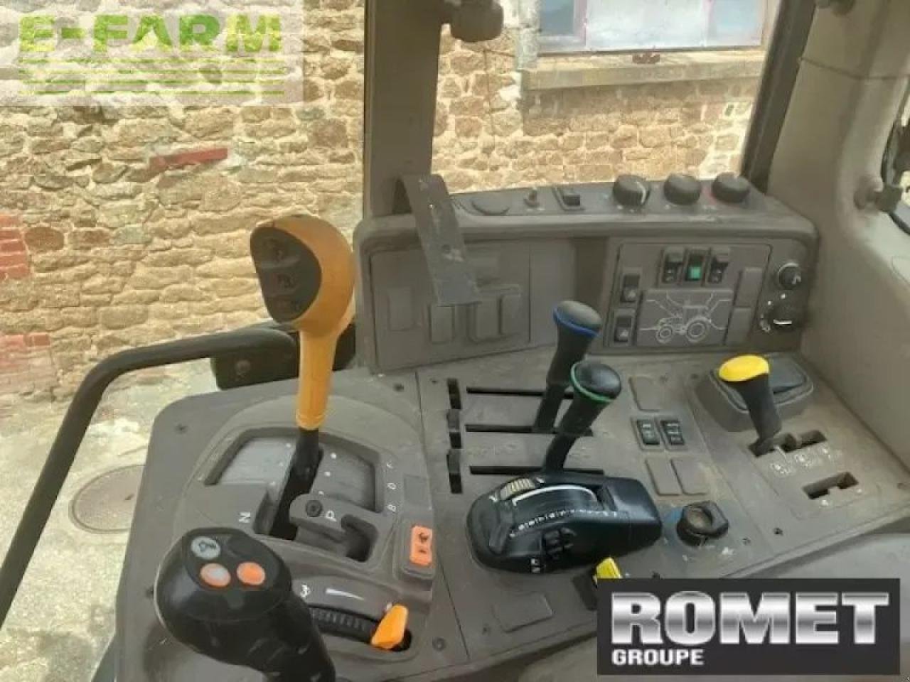 Traktor typu John Deere 6130m, Gebrauchtmaschine v GENNES-SUR-GLAIZE (Obrázek 5)