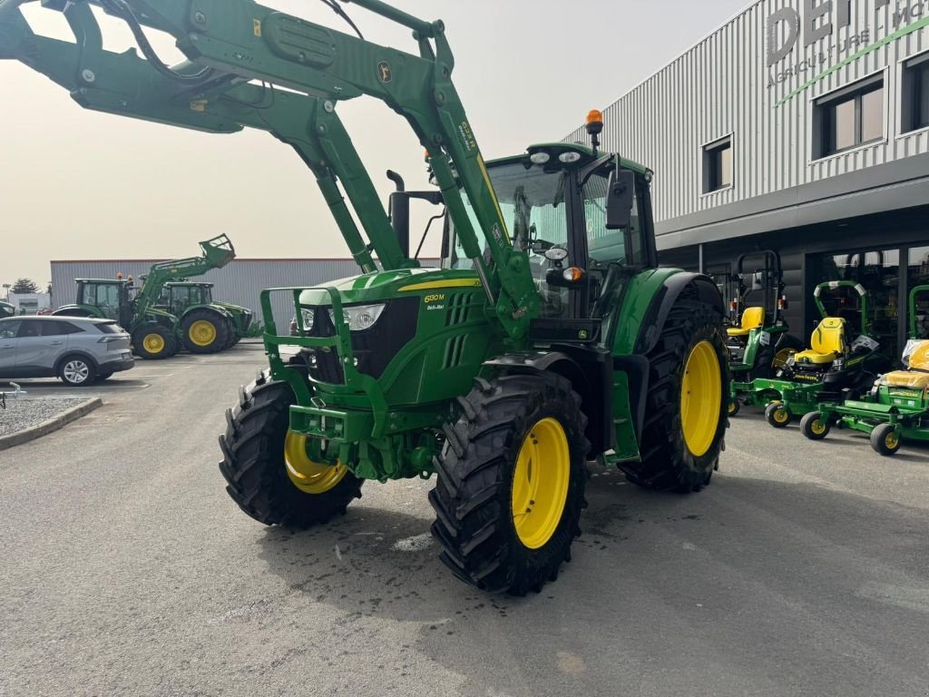 Traktor van het type John Deere 6130M, Gebrauchtmaschine in MONTLUCON (Foto 2)