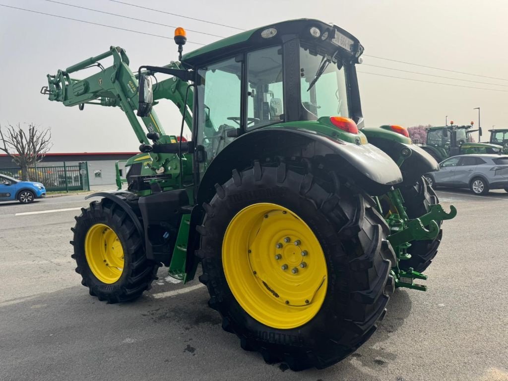 Traktor van het type John Deere 6130M, Gebrauchtmaschine in MONTLUCON (Foto 3)
