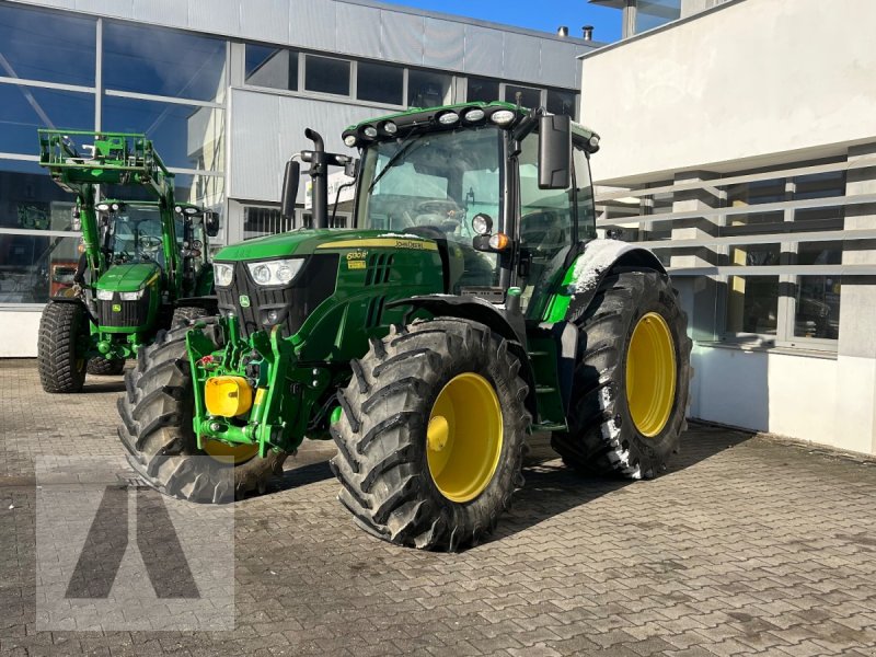 Traktor van het type John Deere 6130R 6130 R, Gebrauchtmaschine in Regensburg (Foto 1)
