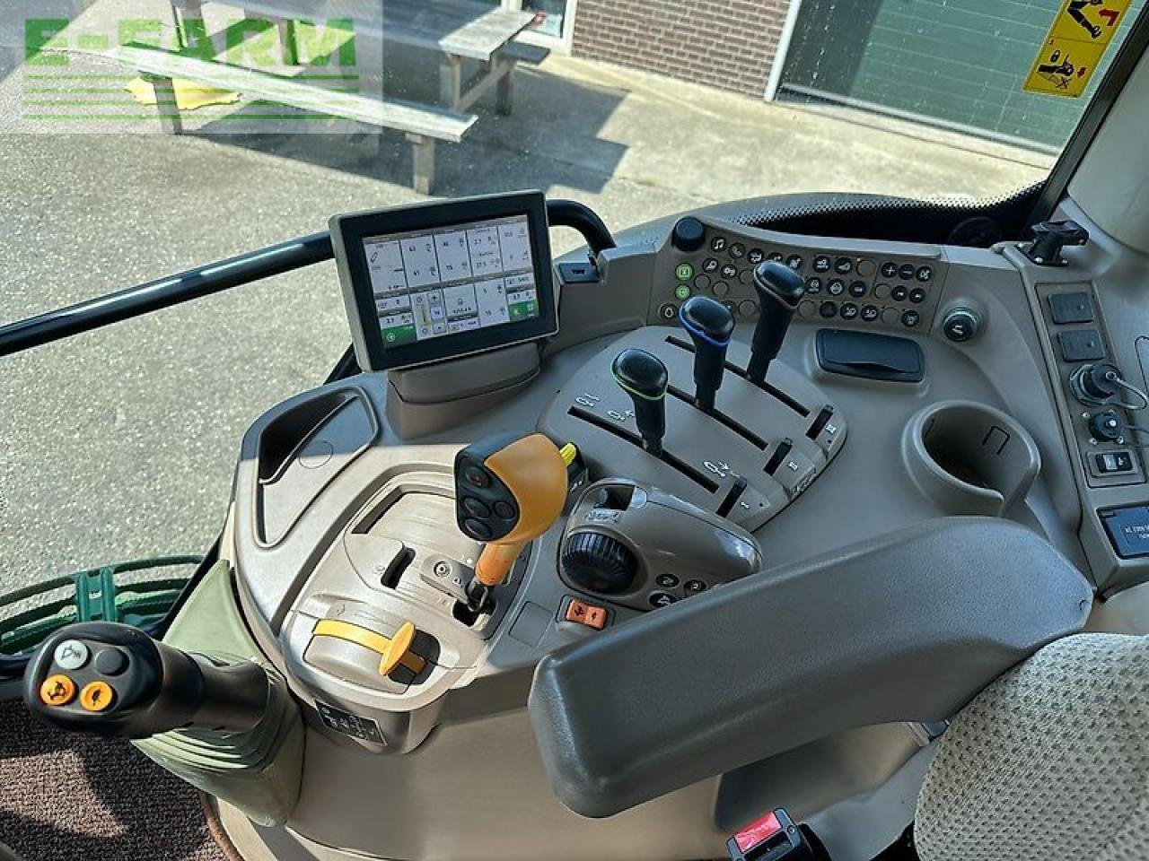 Traktor van het type John Deere 6130r aq+623r frontlader, Gebrauchtmaschine in PS LEMELE (Foto 20)