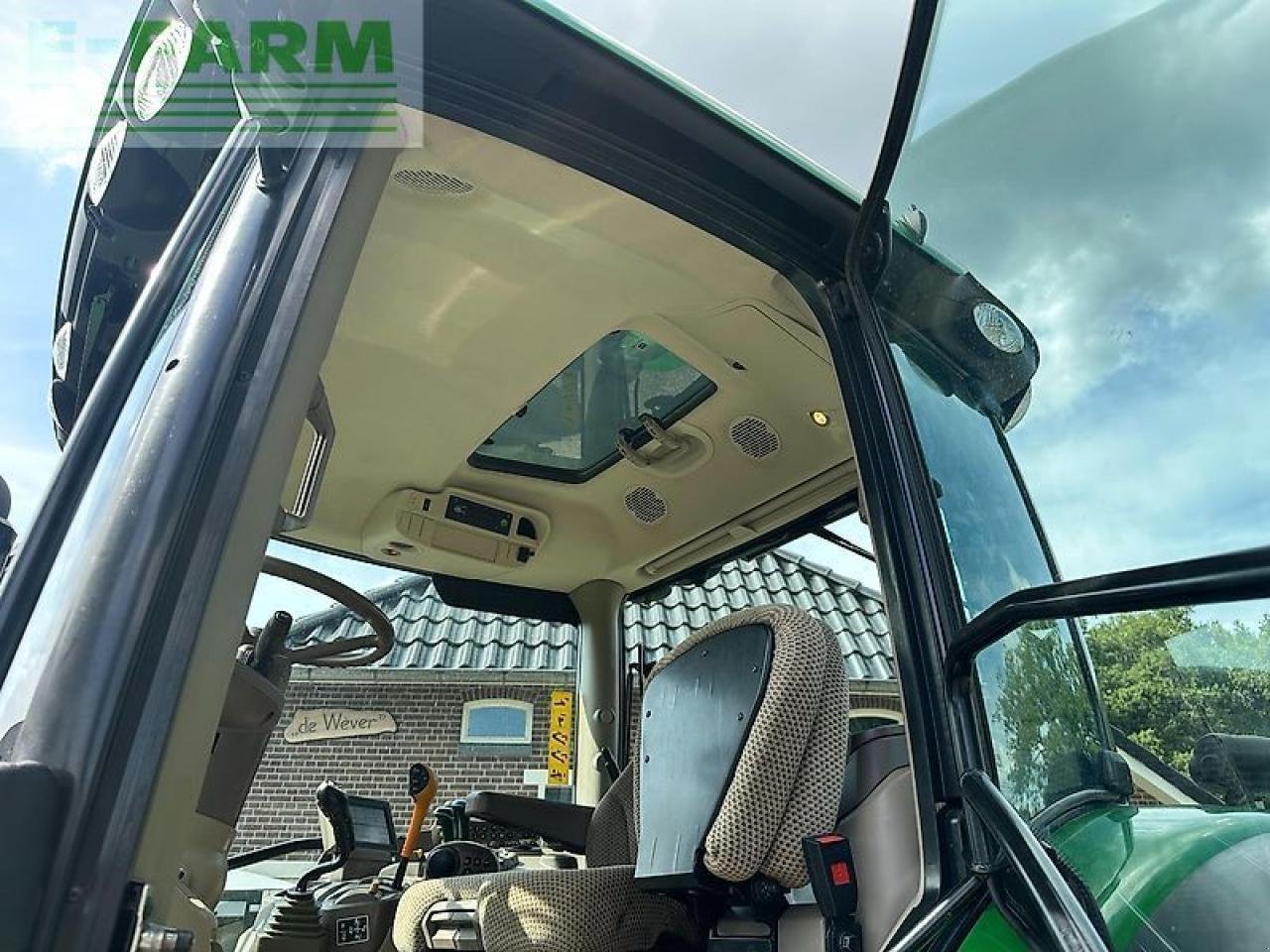 Traktor от тип John Deere 6130r auto quad 50-km/h, Gebrauchtmaschine в PS LEMELE (Снимка 20)