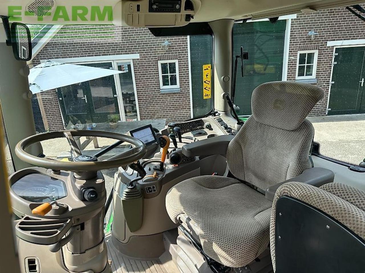 Traktor от тип John Deere 6130r auto quad 50-km/h, Gebrauchtmaschine в PS LEMELE (Снимка 21)