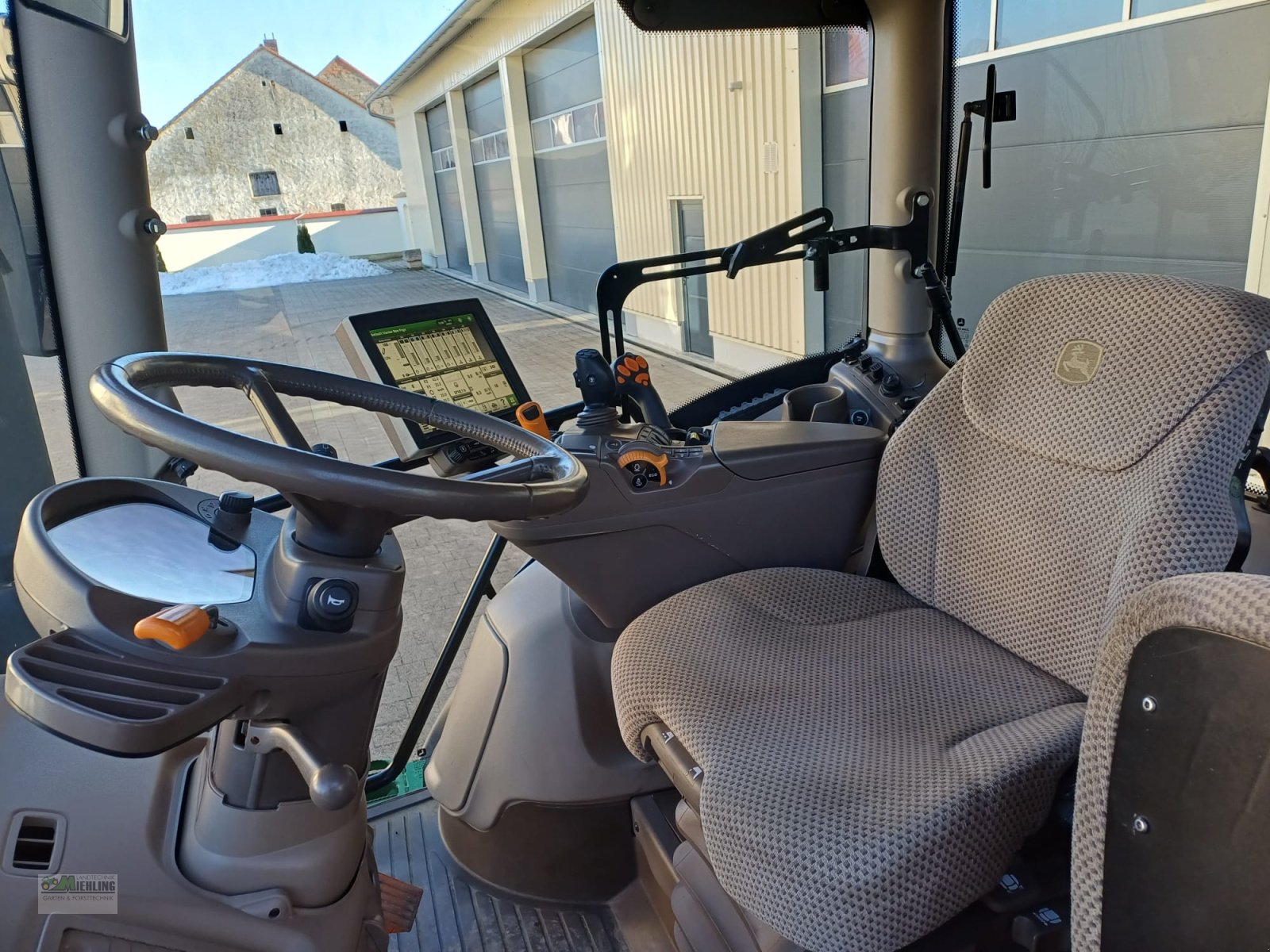 Traktor del tipo John Deere 6130R AutoPowr 3750h, Gebrauchtmaschine In Pollenfeld (Immagine 17)