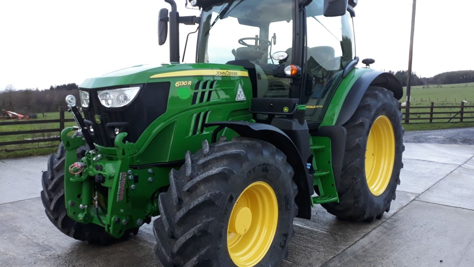 Traktor del tipo John Deere 6130R m/frontlift Autotrack aktiveret, Gebrauchtmaschine en Toftlund (Imagen 1)