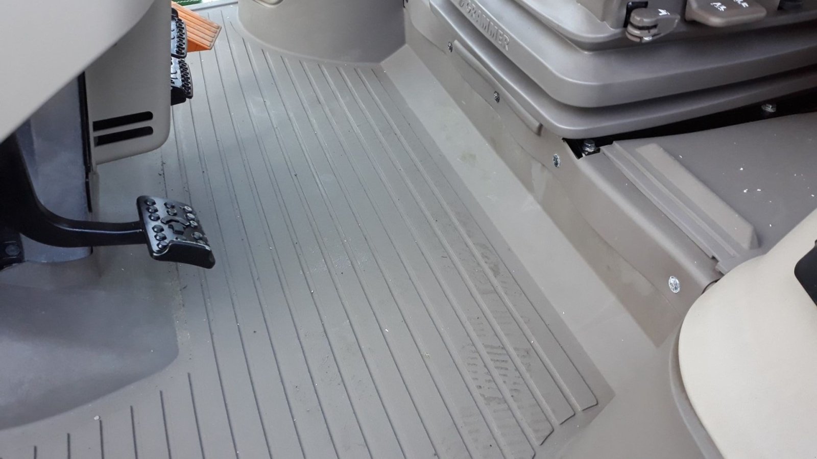 Traktor del tipo John Deere 6130R m/frontlift Autotrack aktiveret, Gebrauchtmaschine en Toftlund (Imagen 6)