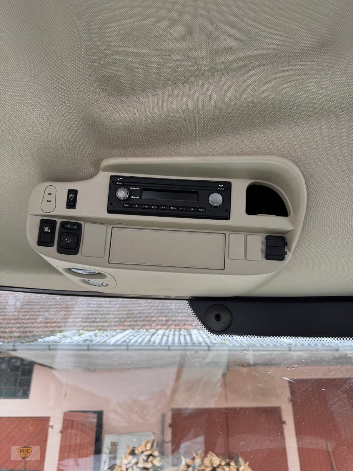 Traktor des Typs John Deere 6130R Pro AutoTrac Frontlader, Gebrauchtmaschine in Willanzheim (Bild 7)