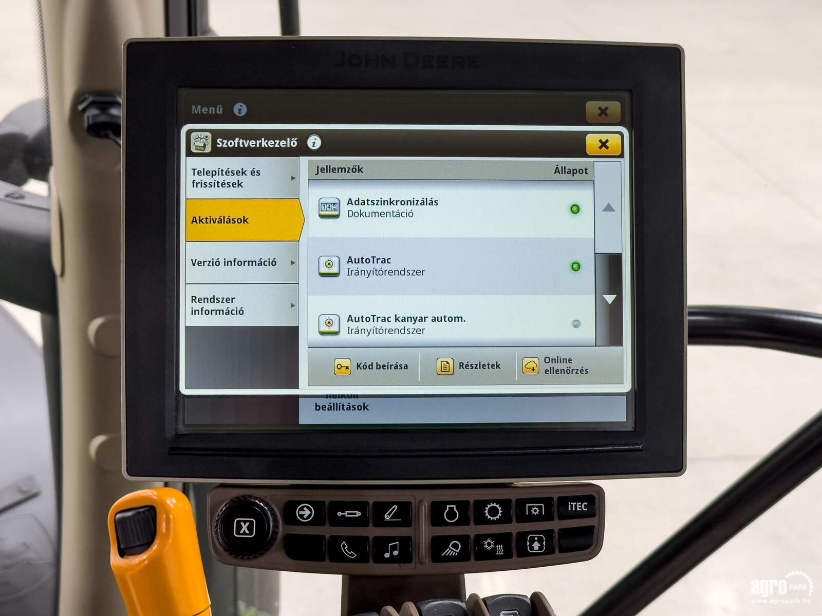 Traktor of the type John Deere 6130R, Gebrauchtmaschine in Csengele (Picture 20)