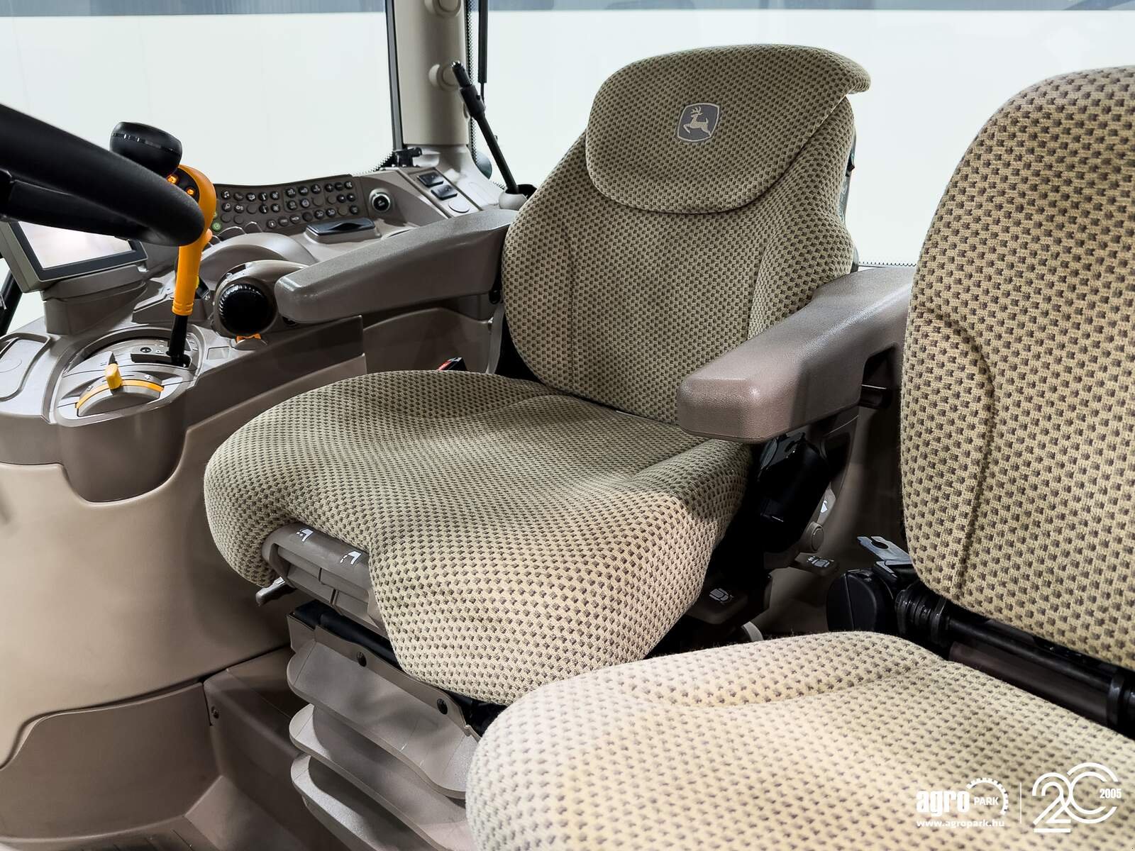 Traktor a típus John Deere 6130R, Gebrauchtmaschine ekkor: Csengele (Kép 11)