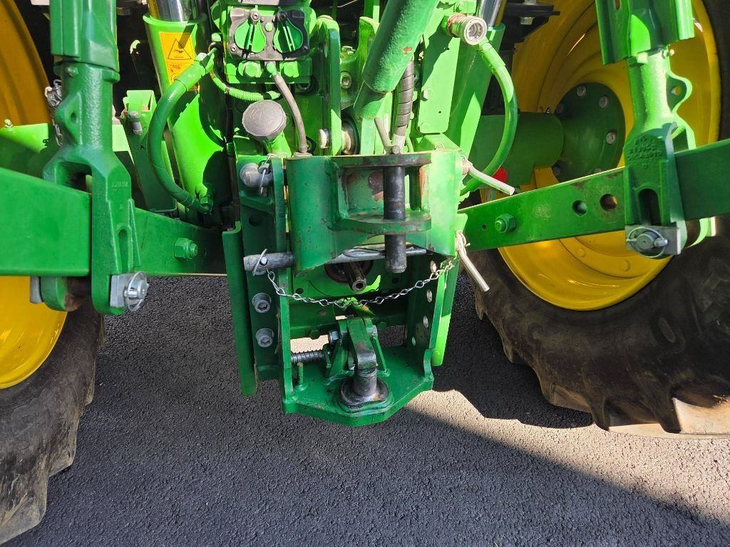Traktor of the type John Deere 6130R, Gebrauchtmaschine in BRECEY (Picture 11)