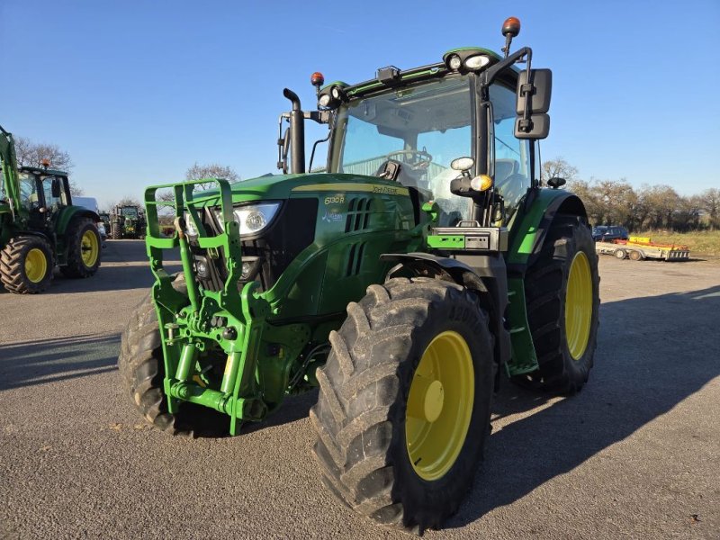 Traktor του τύπου John Deere 6130R, Gebrauchtmaschine σε SAINTENY