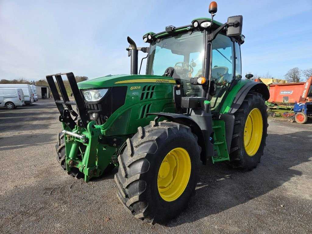 Traktor του τύπου John Deere 6130R, Gebrauchtmaschine σε ATHIS (Φωτογραφία 1)
