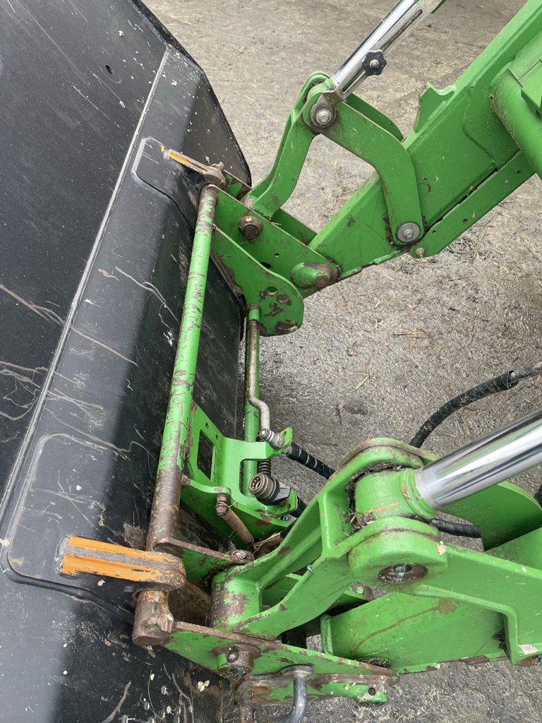 Traktor van het type John Deere 6130R, Gebrauchtmaschine in COULVAIN (Foto 10)