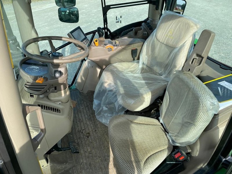 Traktor типа John Deere 6130R, Gebrauchtmaschine в LE PONT CHRETIEN (Фотография 10)