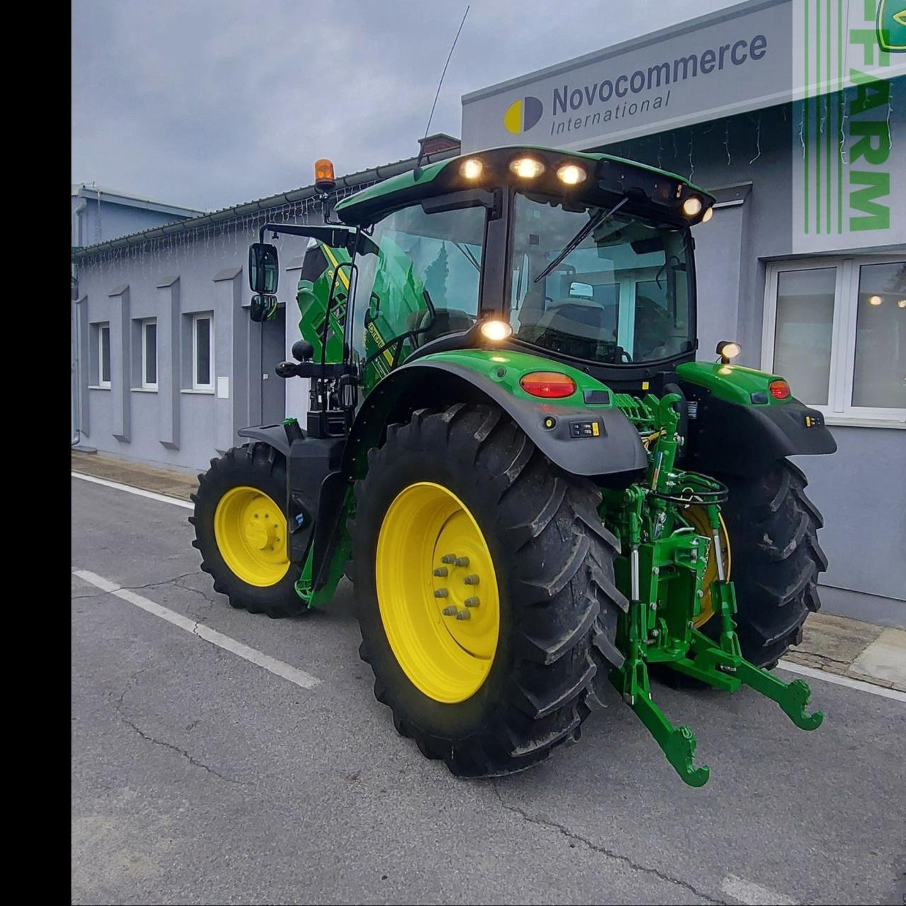 Traktor типа John Deere 6130R, Gebrauchtmaschine в OSIJEK (Фотография 17)
