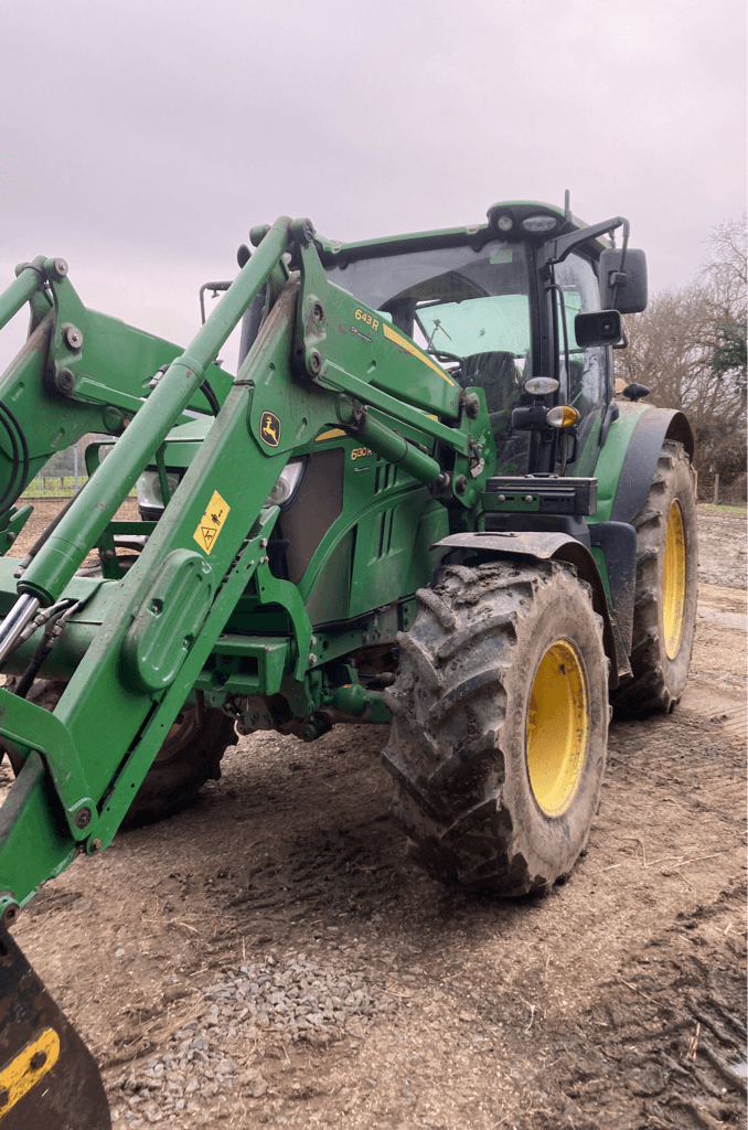 Traktor типа John Deere 6130R, Gebrauchtmaschine в TREMEUR (Фотография 3)
