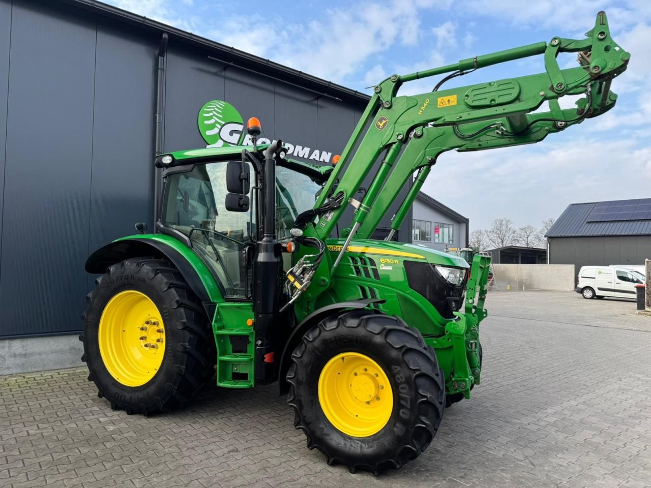 Traktor типа John Deere 6130R, Gebrauchtmaschine в Daarle (Фотография 4)