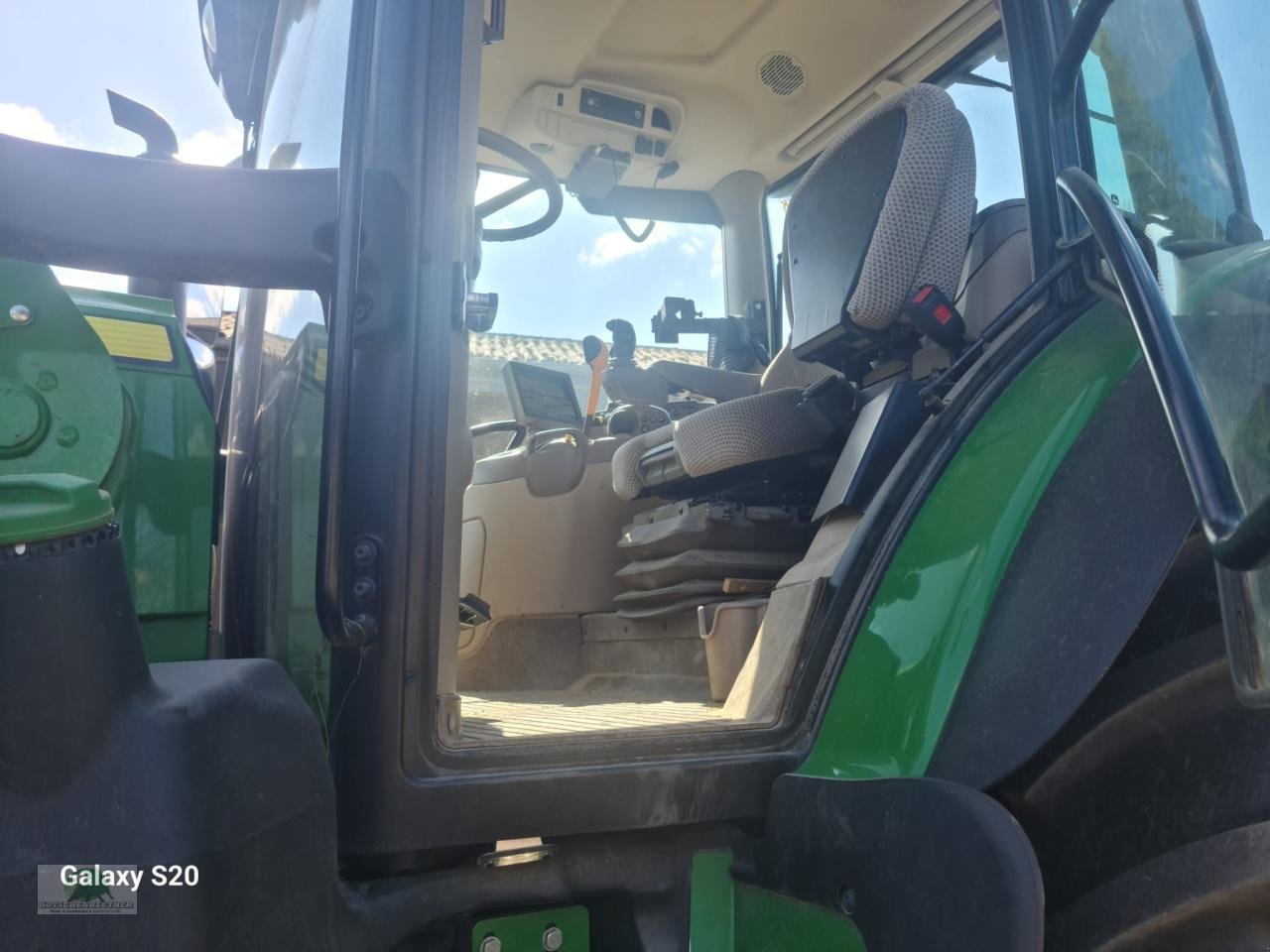 Traktor des Typs John Deere 6130R, Gebrauchtmaschine in Hofheim (Bild 7)