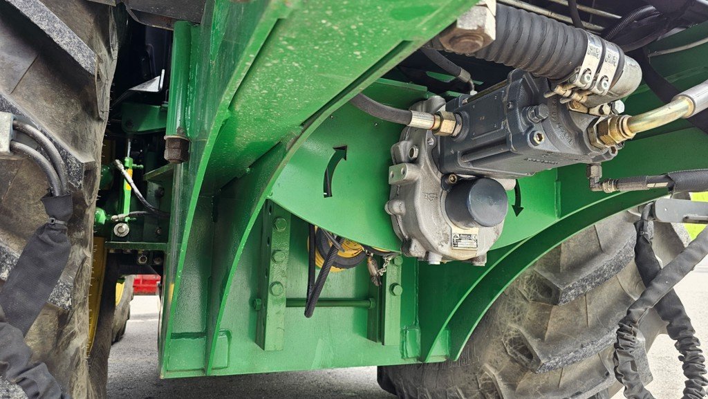 Traktor типа John Deere 6130R, Gebrauchtmaschine в Altendorf (Фотография 5)