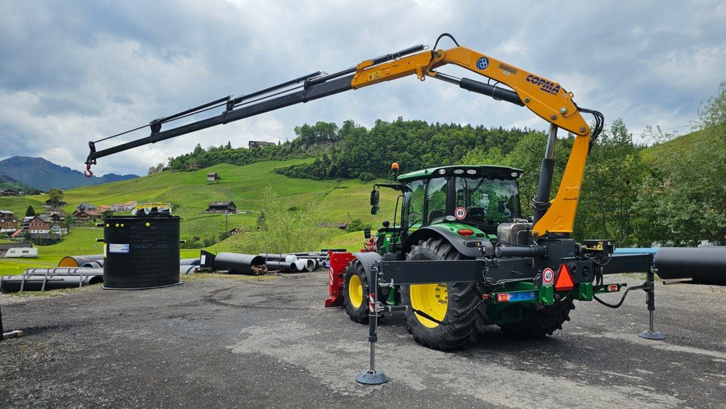Traktor типа John Deere 6130R, Gebrauchtmaschine в Altendorf (Фотография 11)