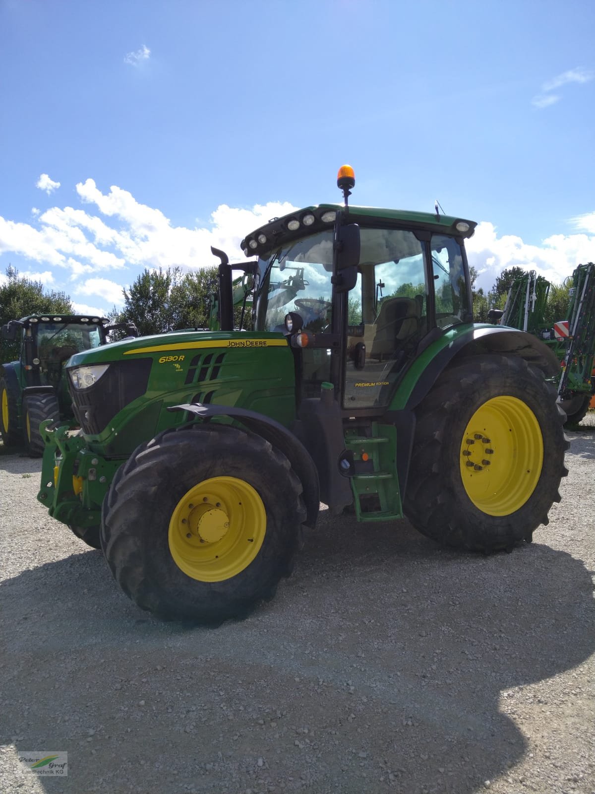 Traktor des Typs John Deere 6130R, Gebrauchtmaschine in Pegnitz-Bronn (Bild 1)