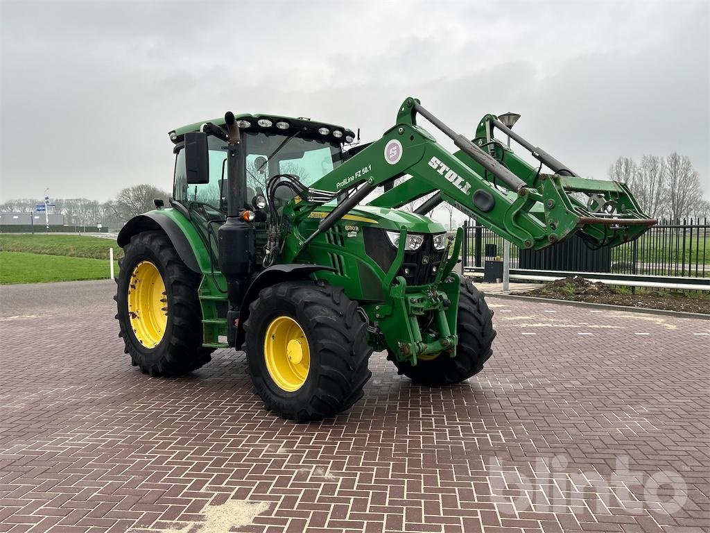 Traktor Türe ait John Deere 6130R, Gebrauchtmaschine içinde Düsseldorf (resim 2)
