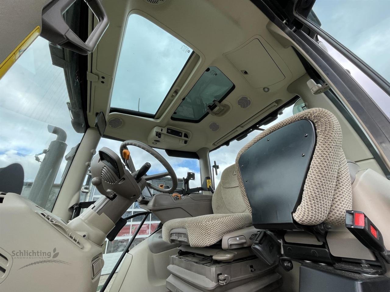 Traktor des Typs John Deere 6130R, Gebrauchtmaschine in Marxen (Bild 10)