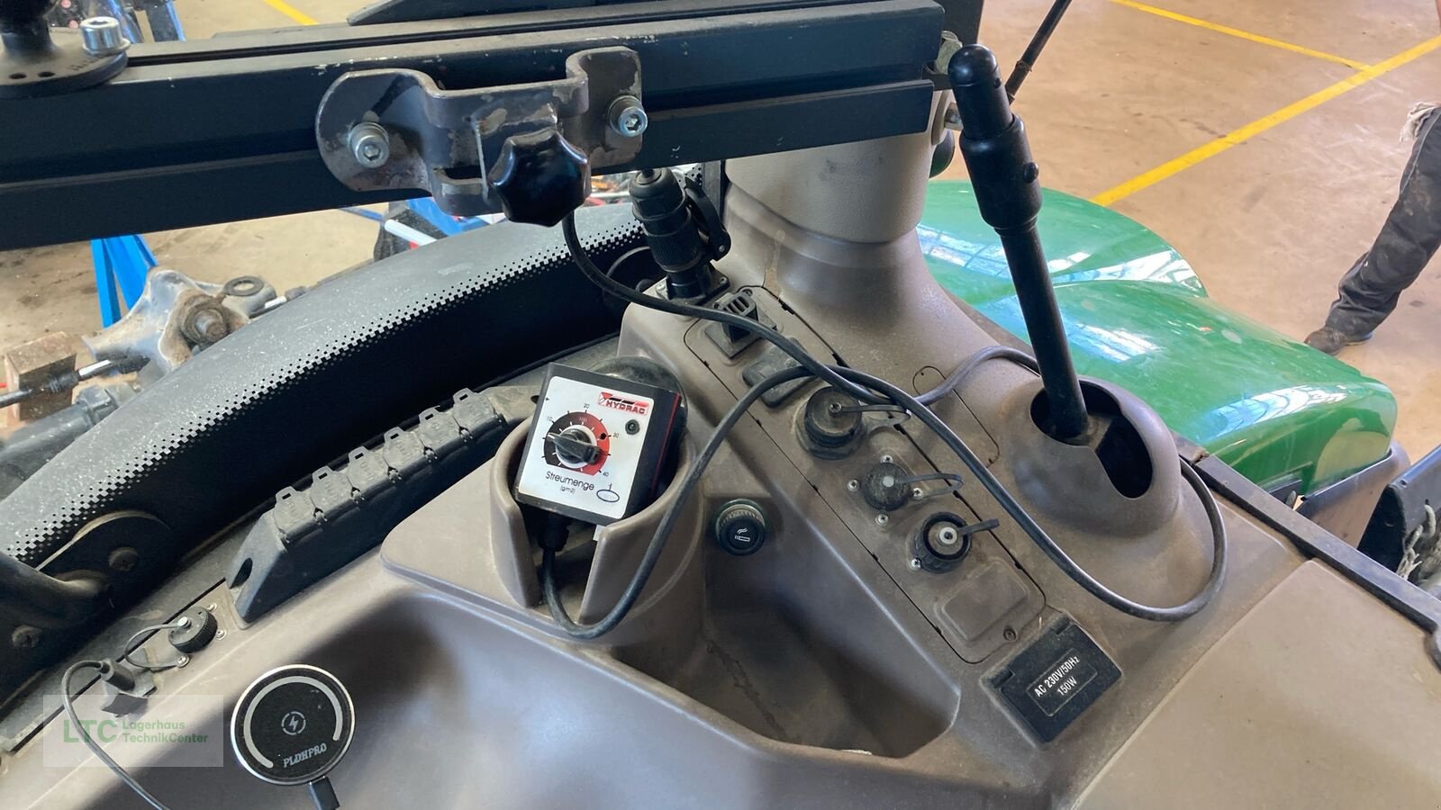 Traktor typu John Deere 6130R, Gebrauchtmaschine v Eggendorf (Obrázek 17)