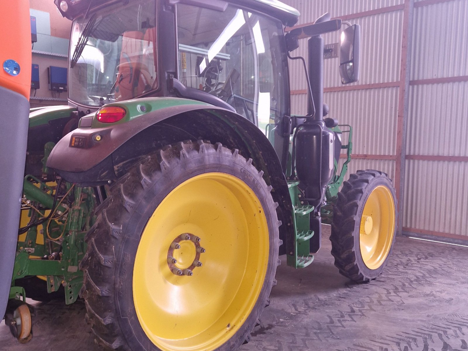 Traktor vrste John Deere 6130R, Gebrauchtmaschine v Giebelstadt (Slika 2)