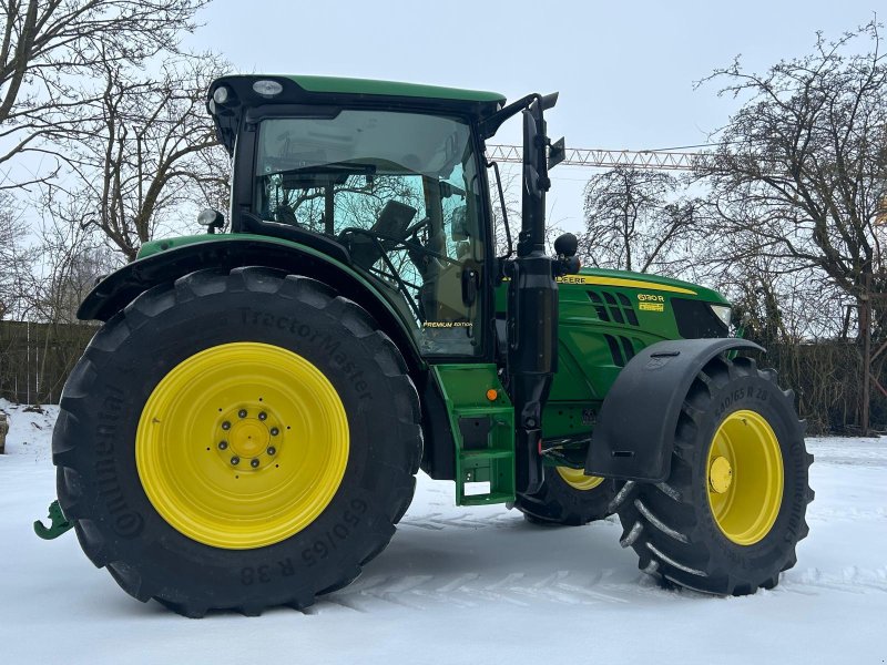 Traktor типа John Deere 6130R, Gebrauchtmaschine в Regensburg (Фотография 1)