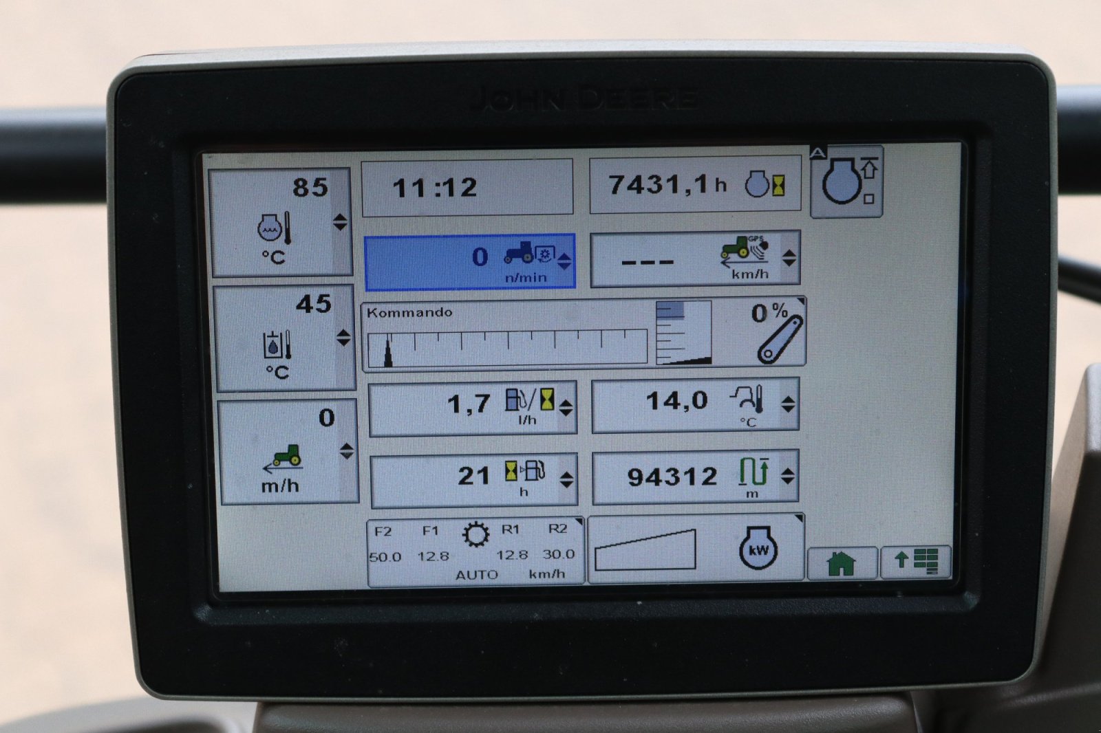 Traktor типа John Deere 6130R, Gebrauchtmaschine в Wendeburg (Фотография 3)