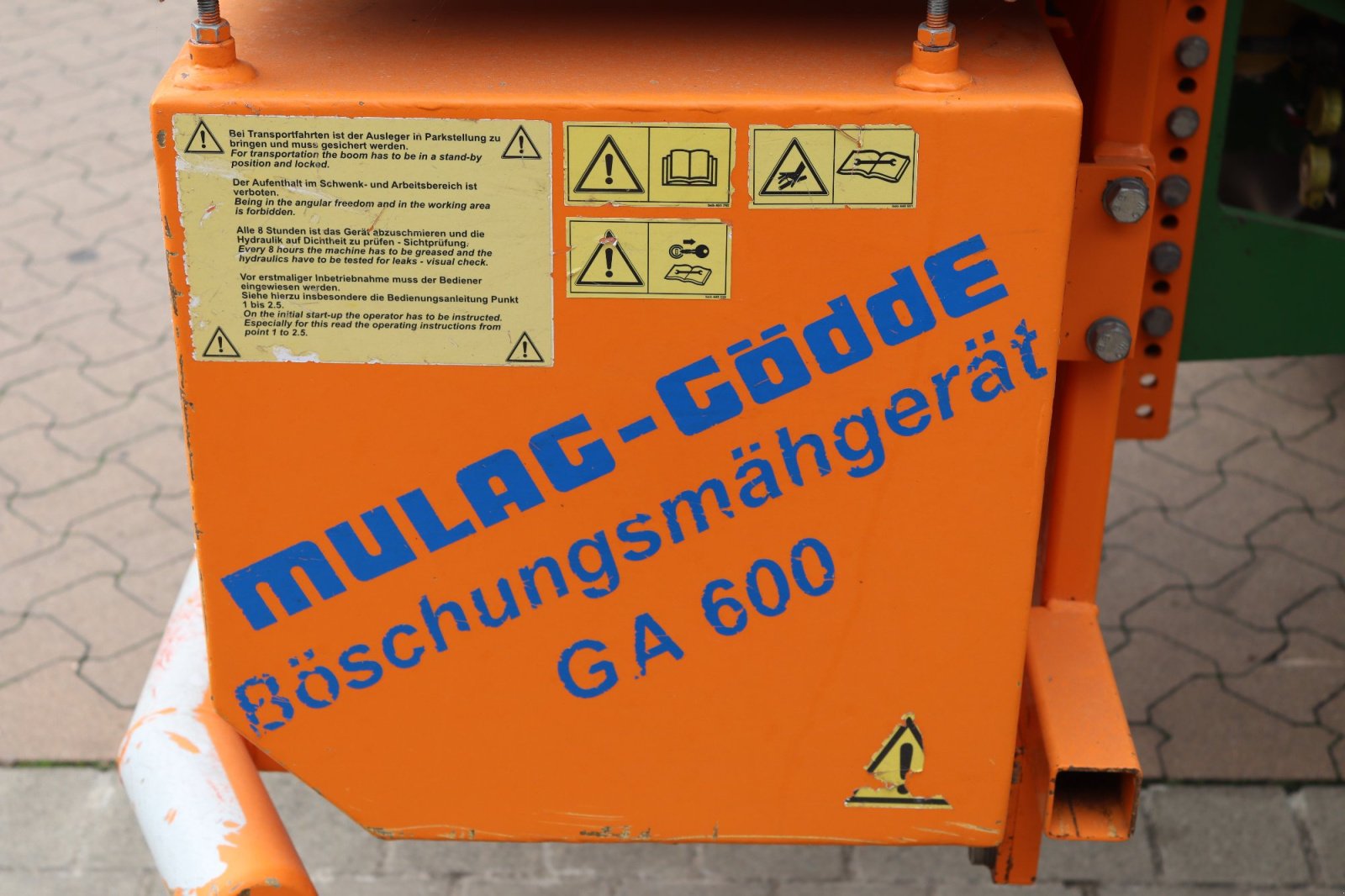 Traktor типа John Deere 6130R, Gebrauchtmaschine в Wendeburg (Фотография 4)