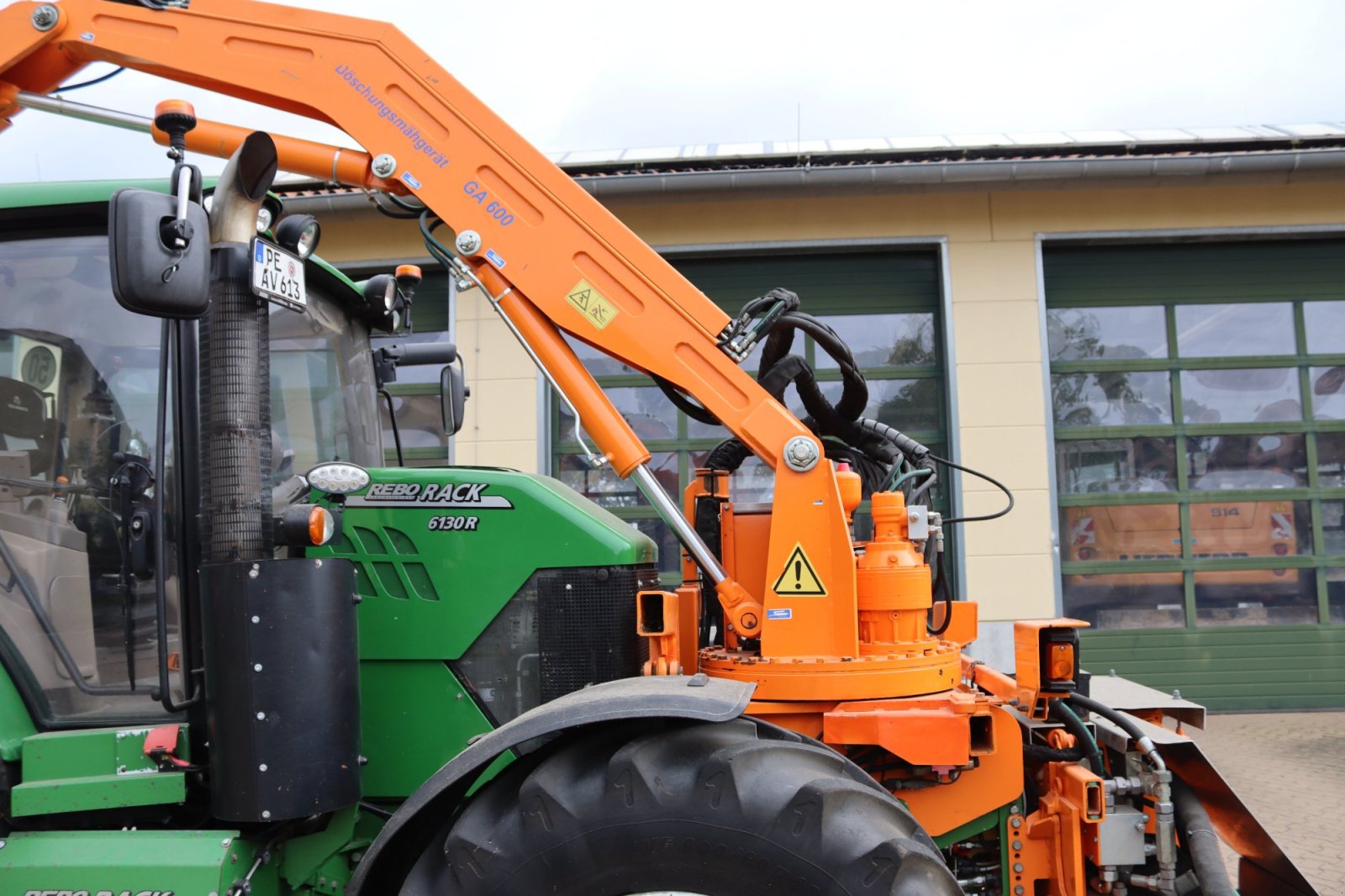 Traktor типа John Deere 6130R, Gebrauchtmaschine в Wendeburg (Фотография 8)