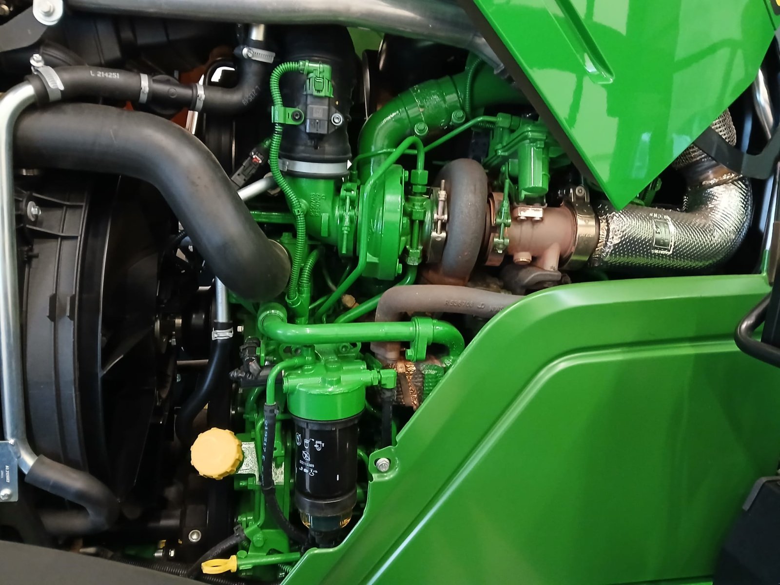 Traktor типа John Deere 6130R, Gebrauchtmaschine в Friedberg-Derching (Фотография 13)