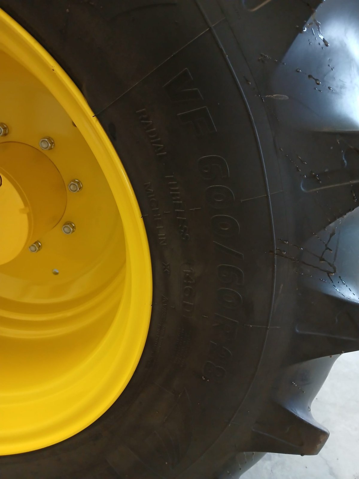 Traktor типа John Deere 6130R, Gebrauchtmaschine в Friedberg-Derching (Фотография 15)