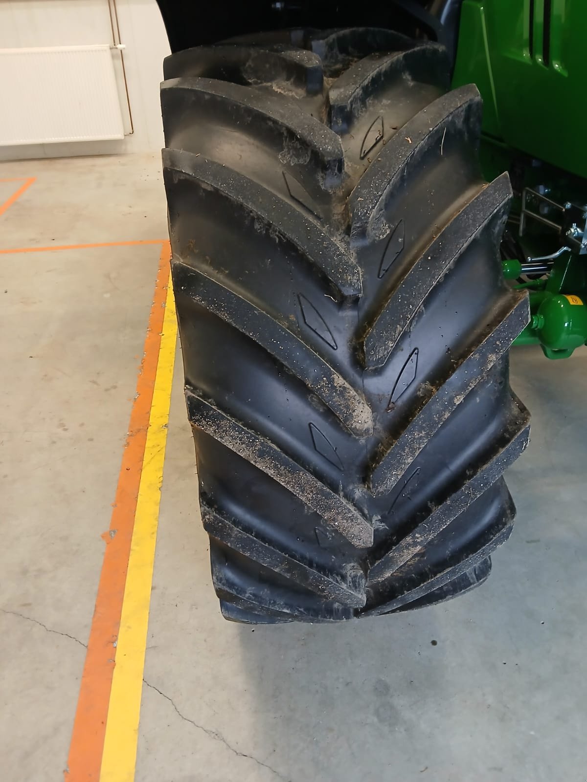 Traktor типа John Deere 6130R, Gebrauchtmaschine в Friedberg-Derching (Фотография 16)