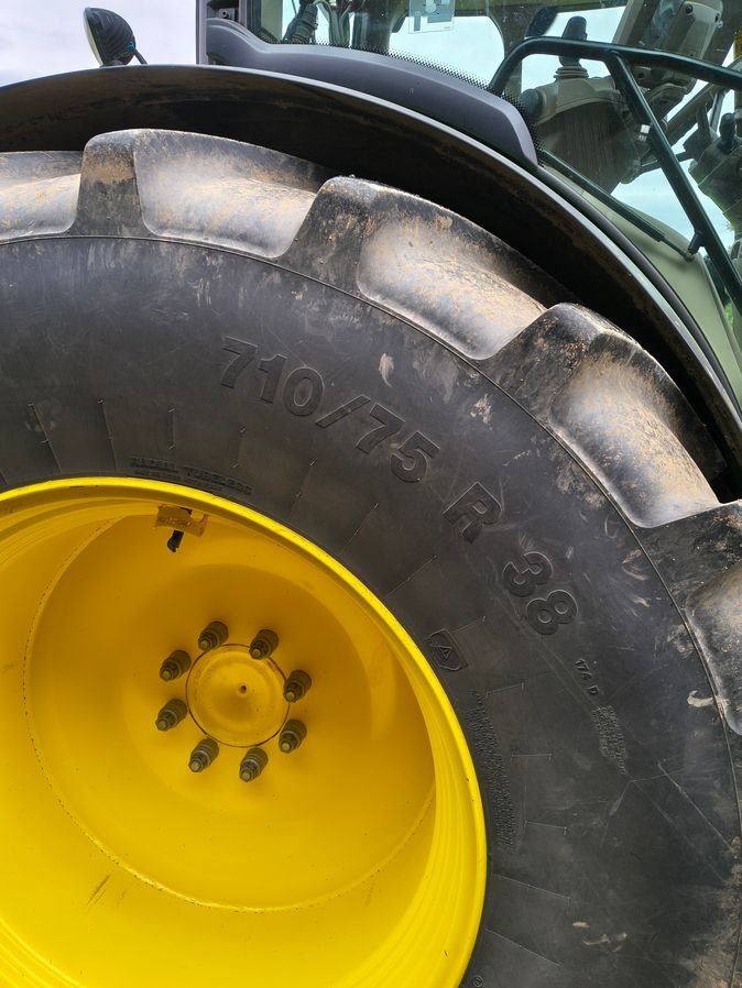 Traktor Türe ait John Deere 6135 R, Gebrauchtmaschine içinde Schaafheim (resim 8)