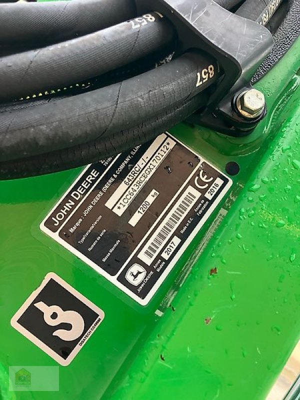 Traktor типа John Deere 6135R + FL 643R, Gebrauchtmaschine в Salsitz (Фотография 12)