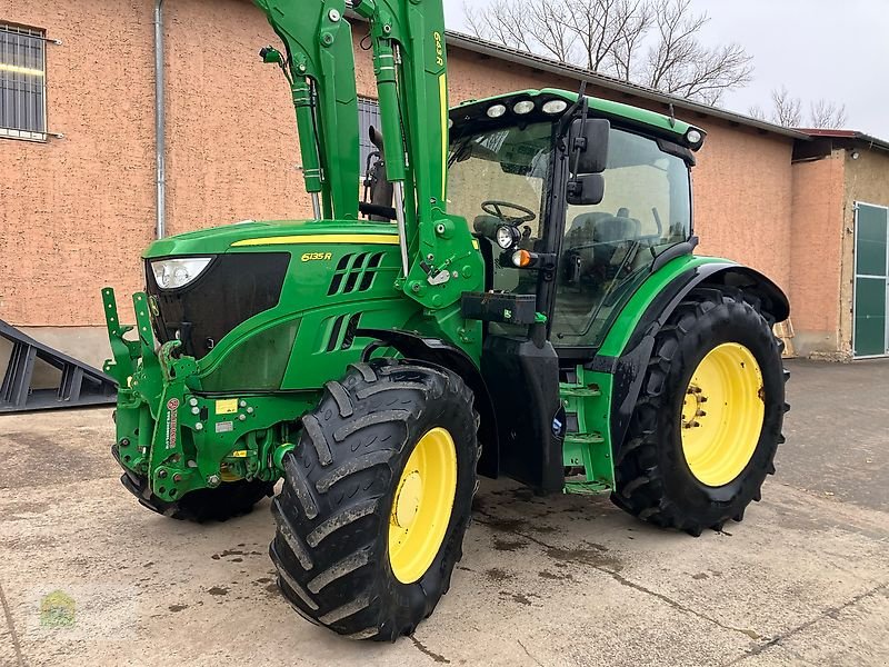 Traktor типа John Deere 6135R + FL 643R, Gebrauchtmaschine в Salsitz (Фотография 2)