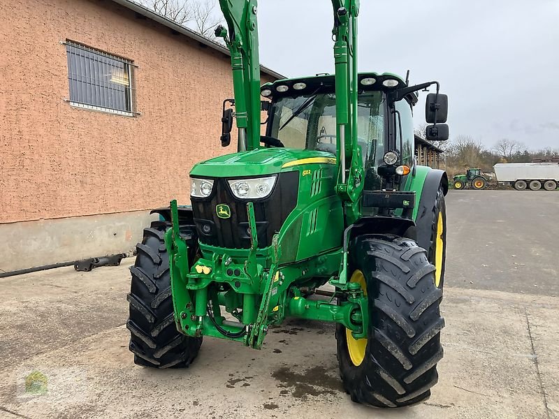 Traktor типа John Deere 6135R + FL 643R, Gebrauchtmaschine в Salsitz (Фотография 3)