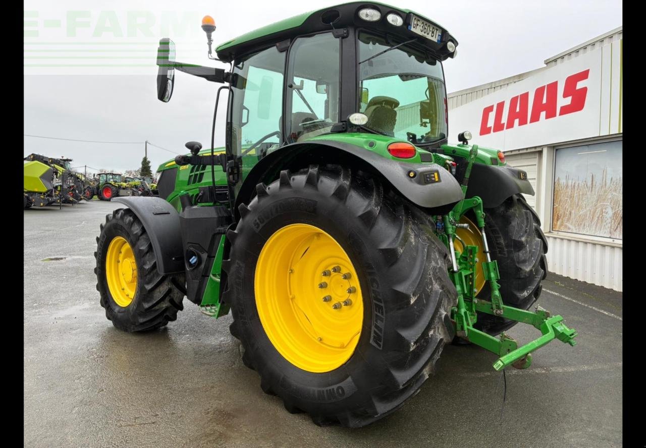 Traktor типа John Deere 6135r, Gebrauchtmaschine в ARNAGE (Фотография 14)
