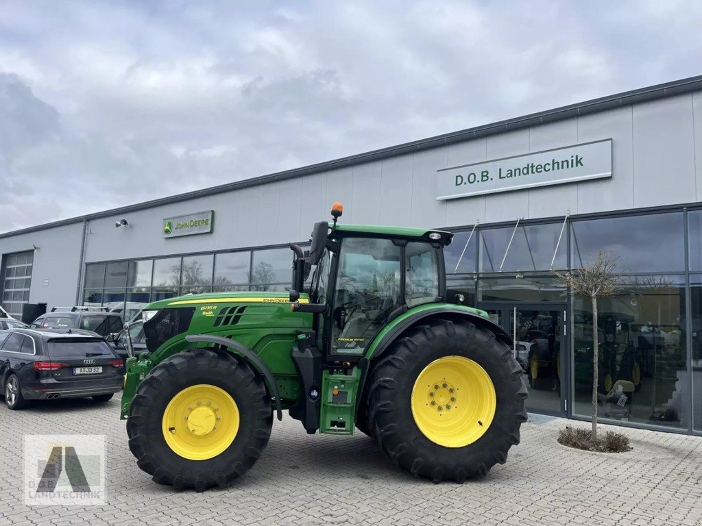 Traktor del tipo John Deere 6135R, Gebrauchtmaschine In Regensdorf (Immagine 2)