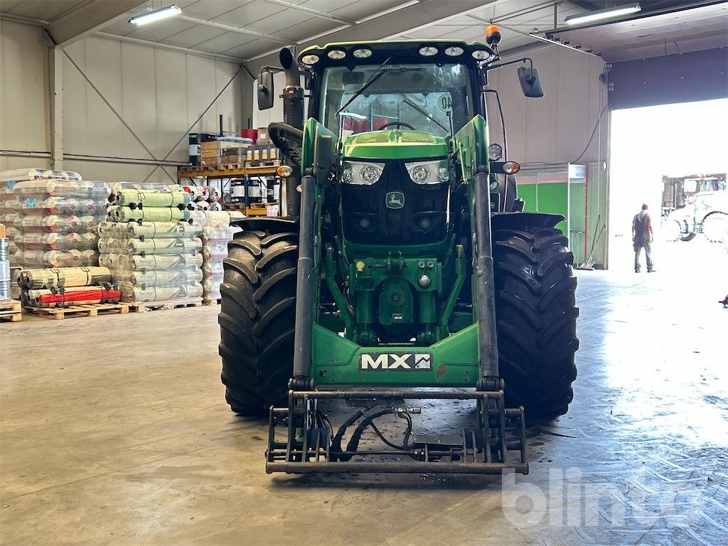 Traktor типа John Deere 6140 R, Gebrauchtmaschine в Düsseldorf (Фотография 5)