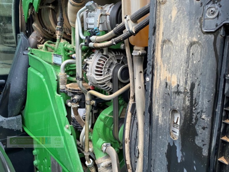 Traktor des Typs John Deere 6140 R, Gebrauchtmaschine in Waldsassen (Bild 8)