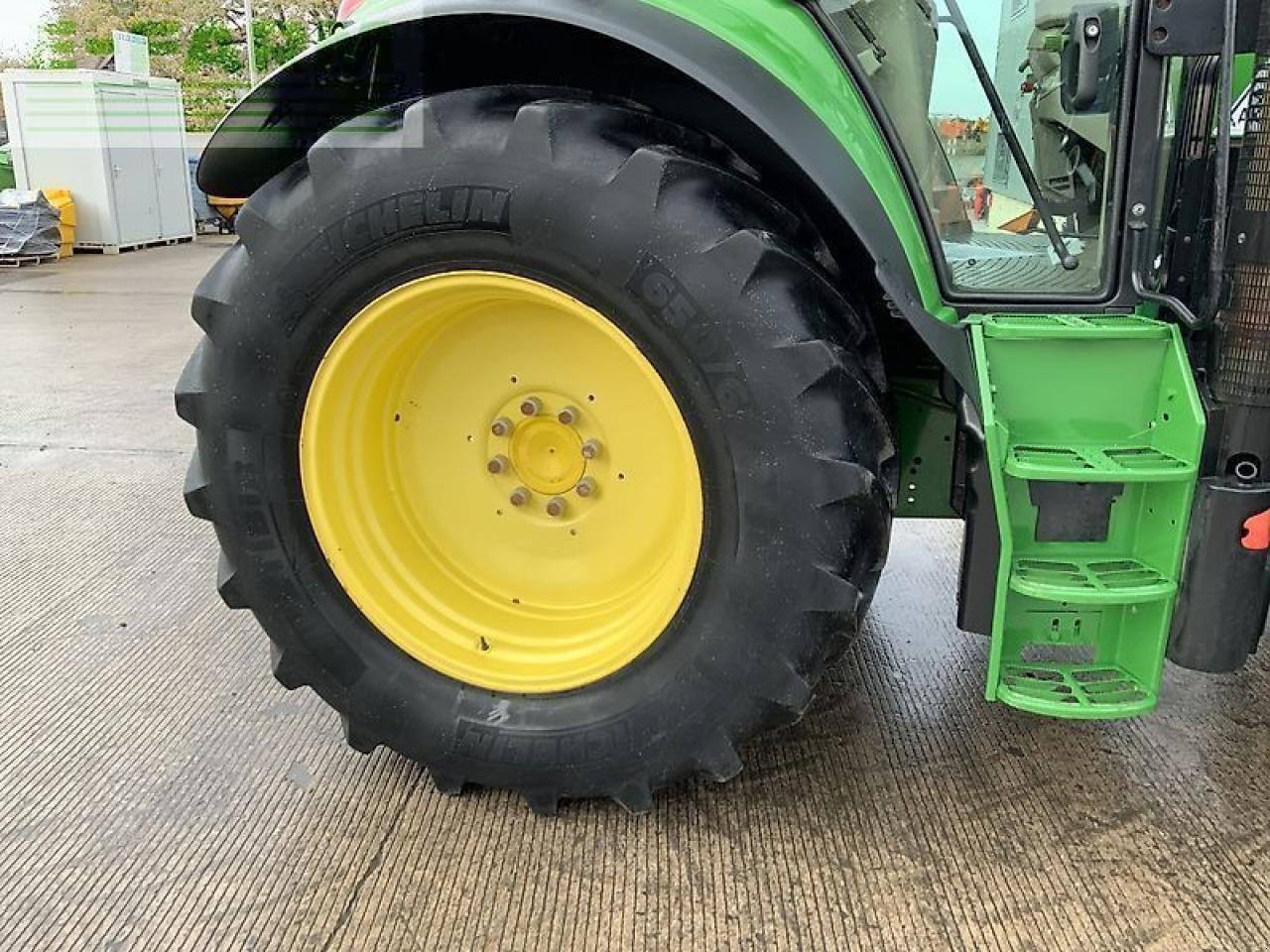 Traktor от тип John Deere 6140m tractor (st24770), Gebrauchtmaschine в SHAFTESBURY (Снимка 11)